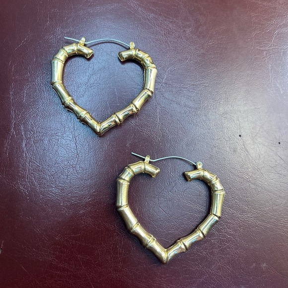 Gold Heart Bamboo Hoop Earrings - Picture 2 of 2